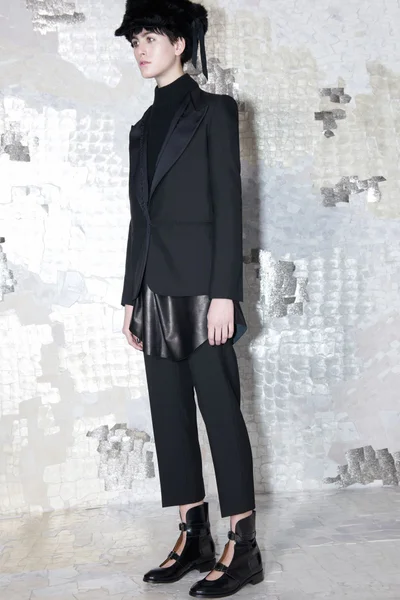 Look 7